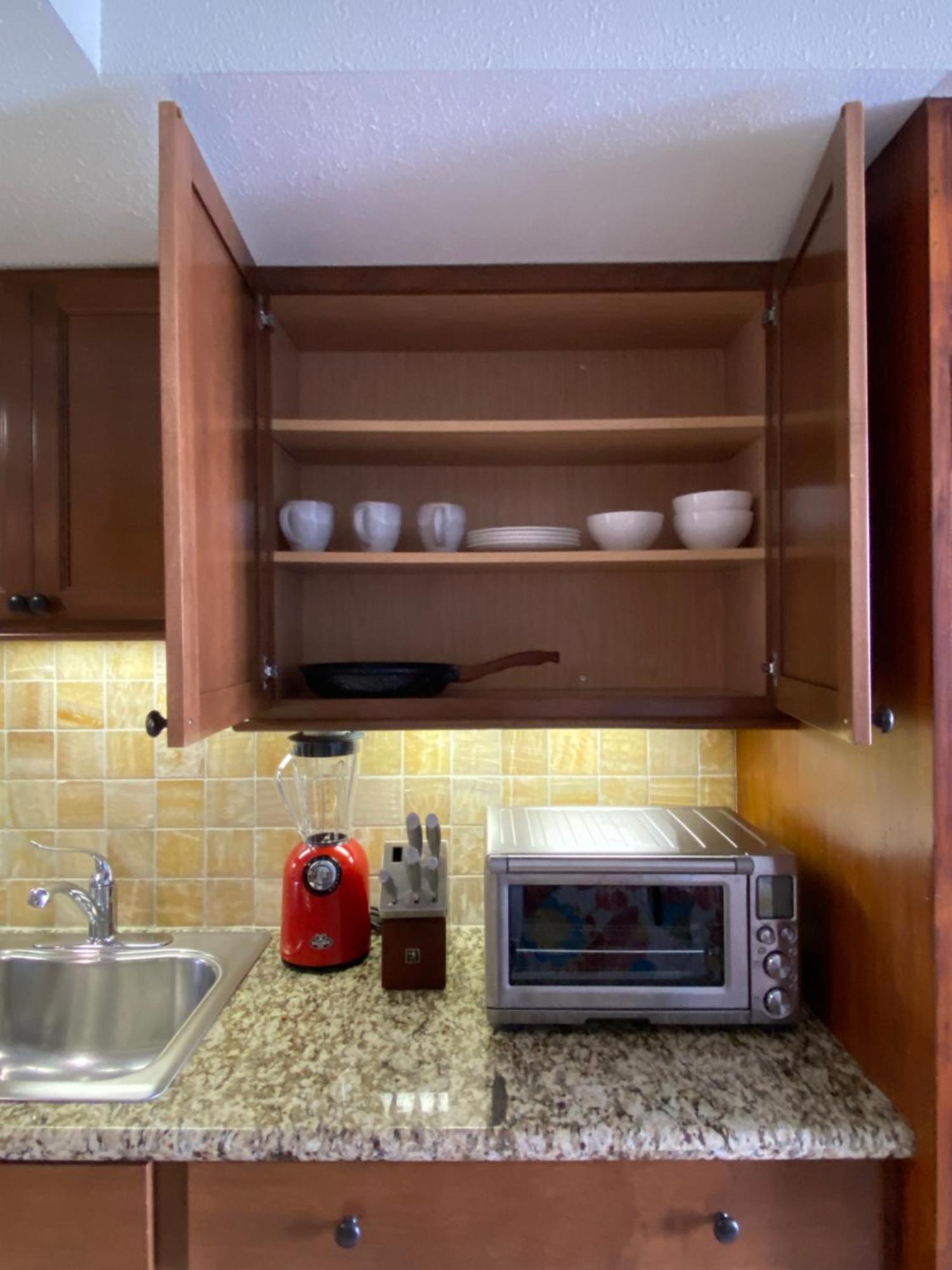 Cozy Studio With Free Parking In Waikiki โฮโนลูลู ภายนอก รูปภาพ